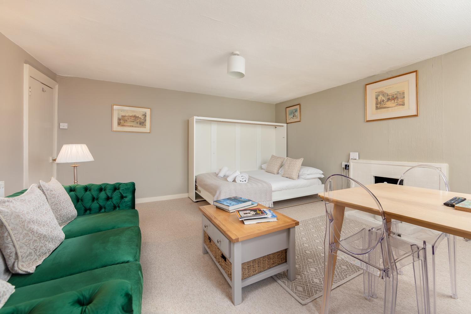 Lovely Georgian Loft In The Very Centre Of Bath Exteriér fotografie